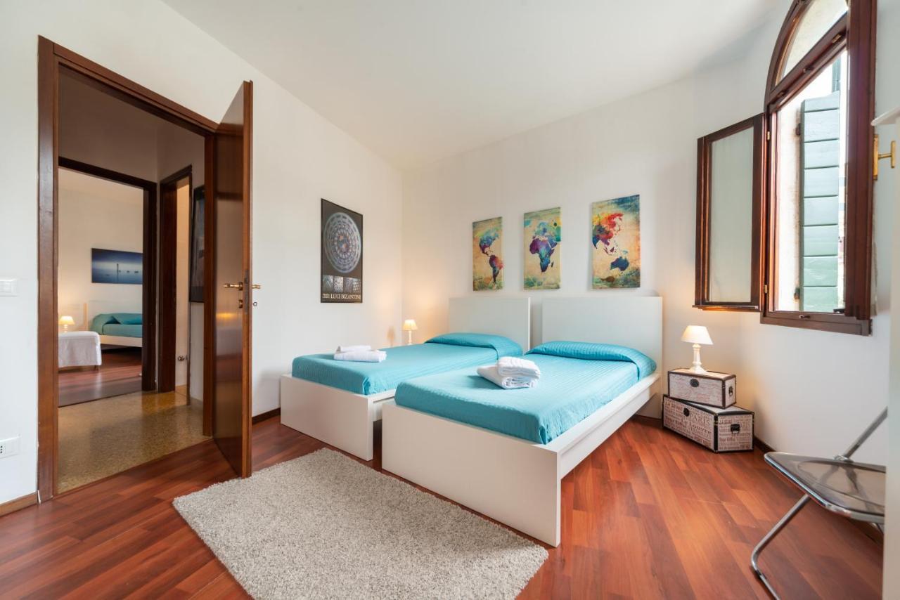 شقة Tabacchi446 البندقية المظهر الخارجي الصورة